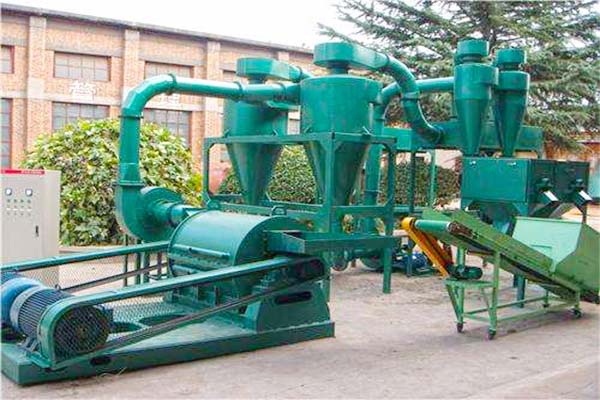 木材粉碎機 木材粉碎機